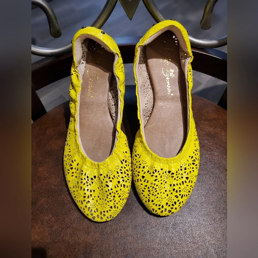 Matt Bernson Waverly Laser Leather Flats size 7.5 NIB - Picture 3 of 10